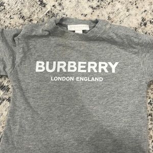 Authentic Burberry Unisex Logo Tee